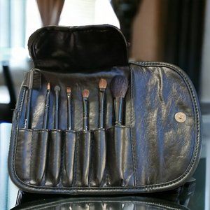 Seven Piece Assorted Make Up Brush Set With Case